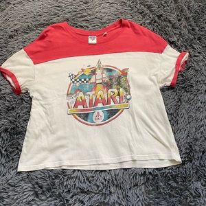 Vintage looking, Atari, medium sized tshirt.
